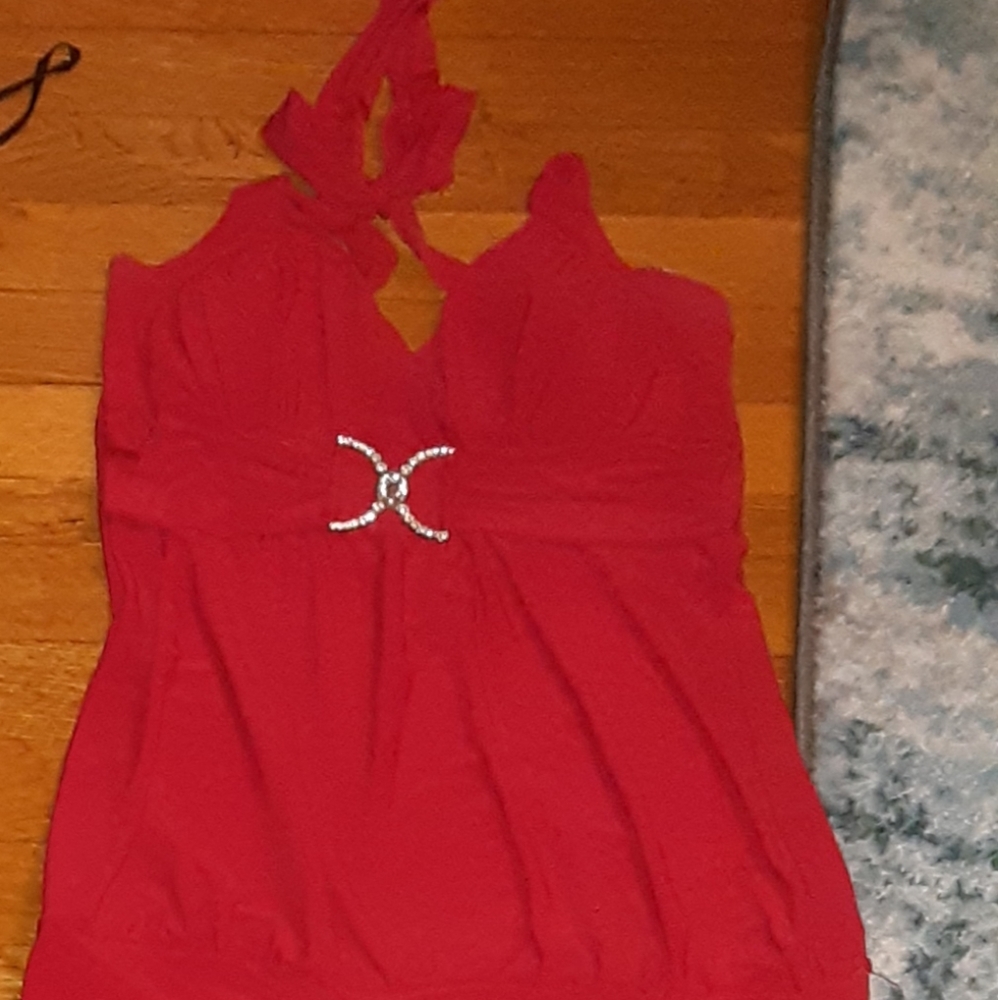 Red halter
